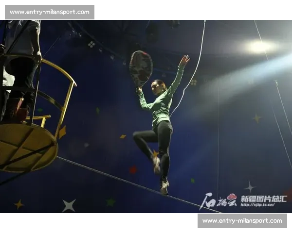 惊！钢丝上 “跑步”？迪达马戏场爆笑表演险象环生，危险动作切勿模仿！