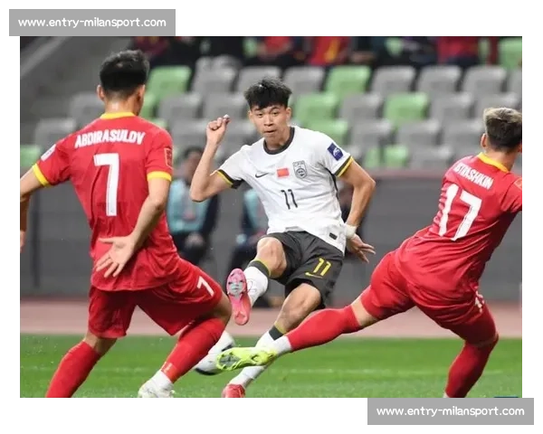 王钰栋挂帅国足东亚杯首秀，00 后新星挑大梁