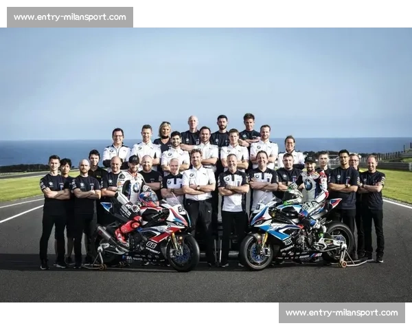 耐克重返职业车坛，携手维斯马车队开启环法新征程