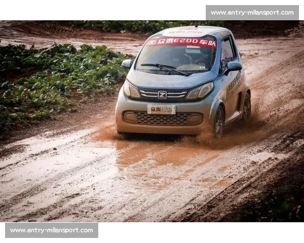 赛道巾帼：女车手用速度碾碎偏见，娱你安利她的破界人生