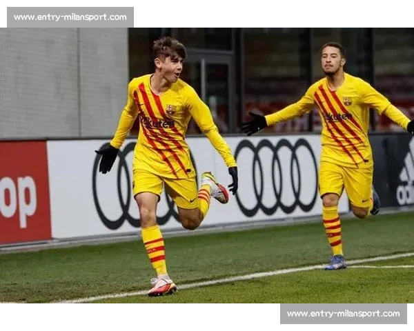 巴萨青训瑰宝加里多加盟埃瓦尔 西乙新核开启四年长约征程